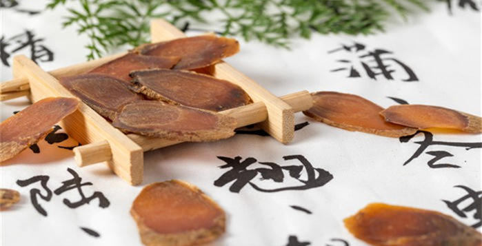 海金沙的药用价值  痄腮 水肿 第3张