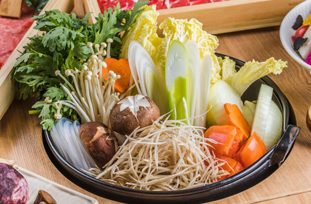 夏季脸上长痘该怎么办？夏季怎么预防痘痘爆发？[图]_生活百科_美丽女人 痘痘 祛痘 肌肤 第4张